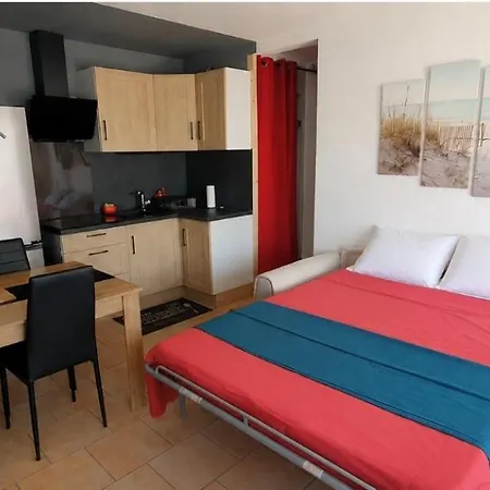 Appartamento T2 Cosy Face - Accès - Parking - Wifi *